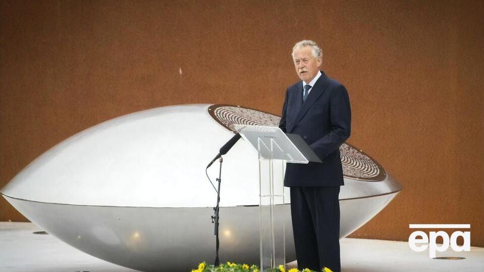 Плуг потерял в авиакатастрофе брата, невестку и племянника