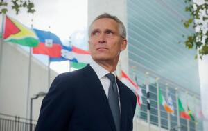 Генсек НАТО заявил о поддержке союзников в сложившейся ситуации с мигрантами