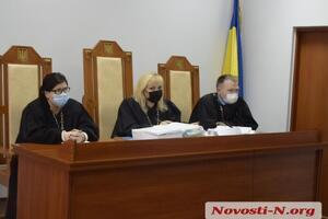 Судьи объявили перерыв в деле до 12 ноября