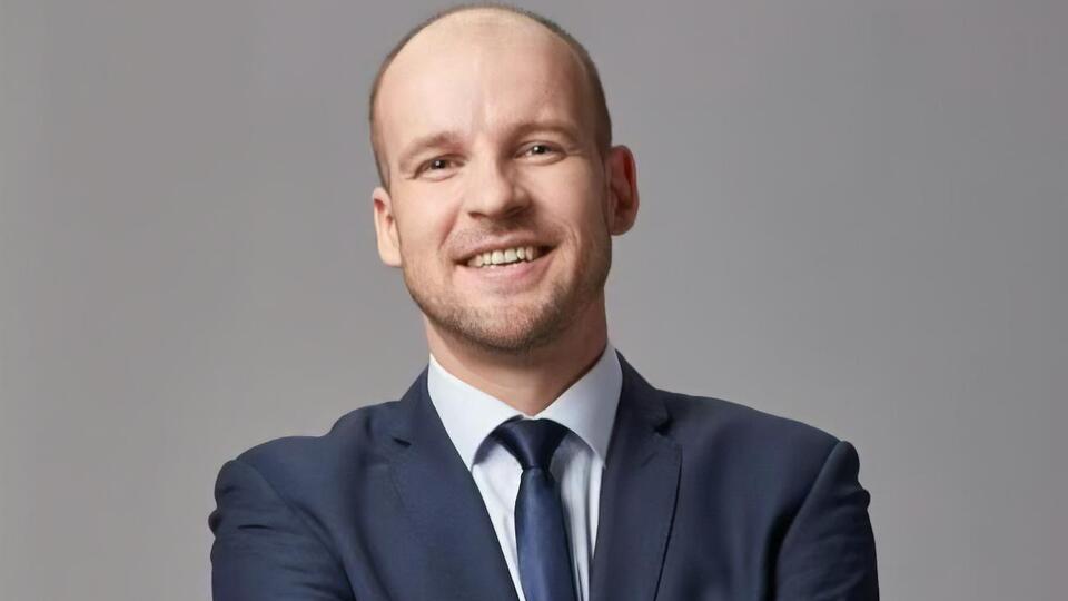 За словами Великого, Кошовий розповідав йому, ніби Зеленський казав, що іноді "Квартал 95" жартує "по-свинськи"