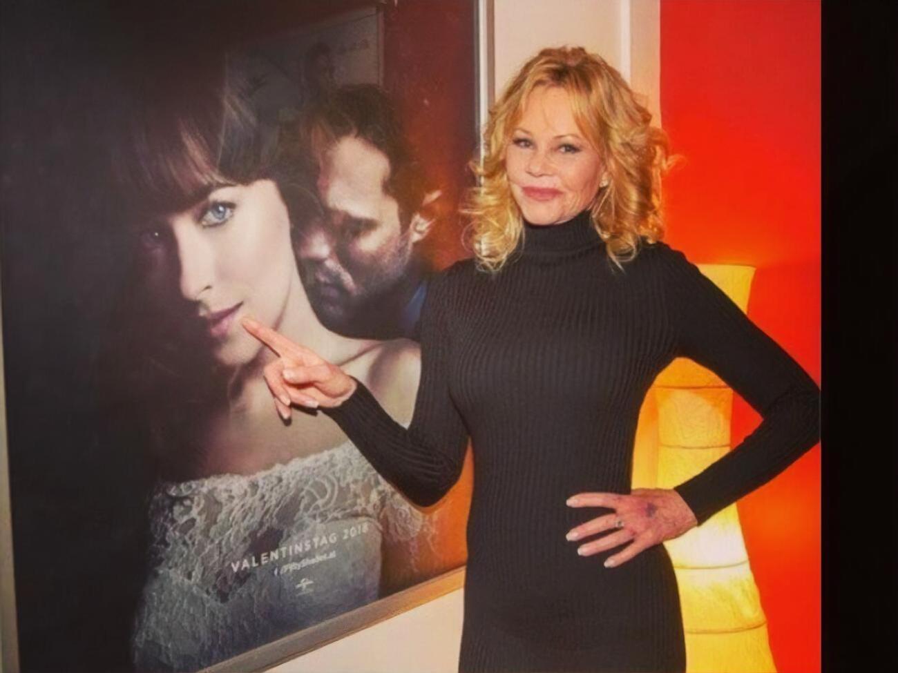 Мелані Гріффіт прийшла на прем'єру фільму, в якому її 32-річна дочка Дакота Джонсон зіграла головну роль