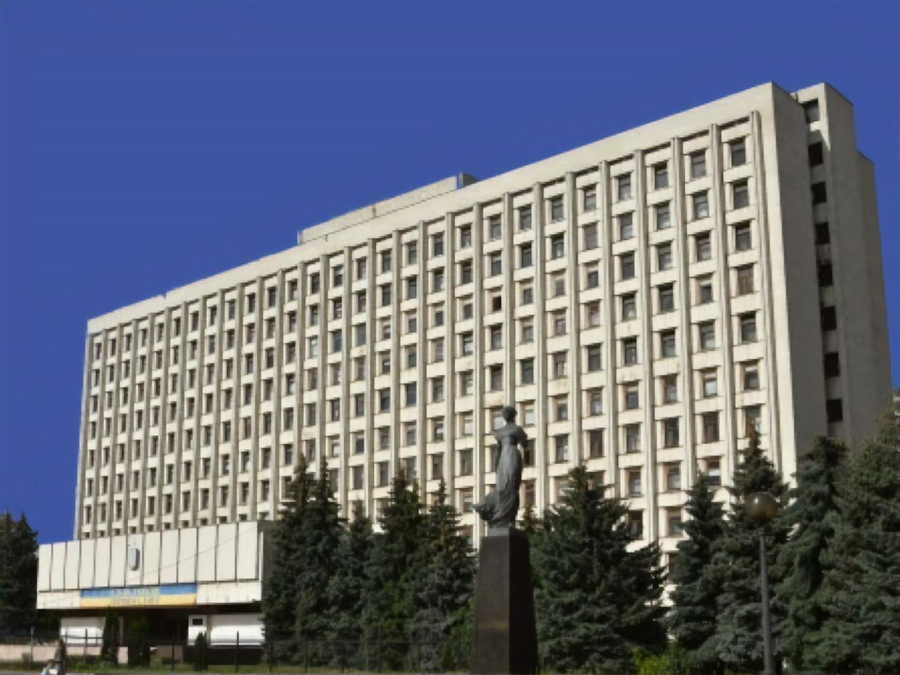 Центрвиборчком встановив результати проміжних виборів до Ради в округах у Черкаській та Херсонській областях