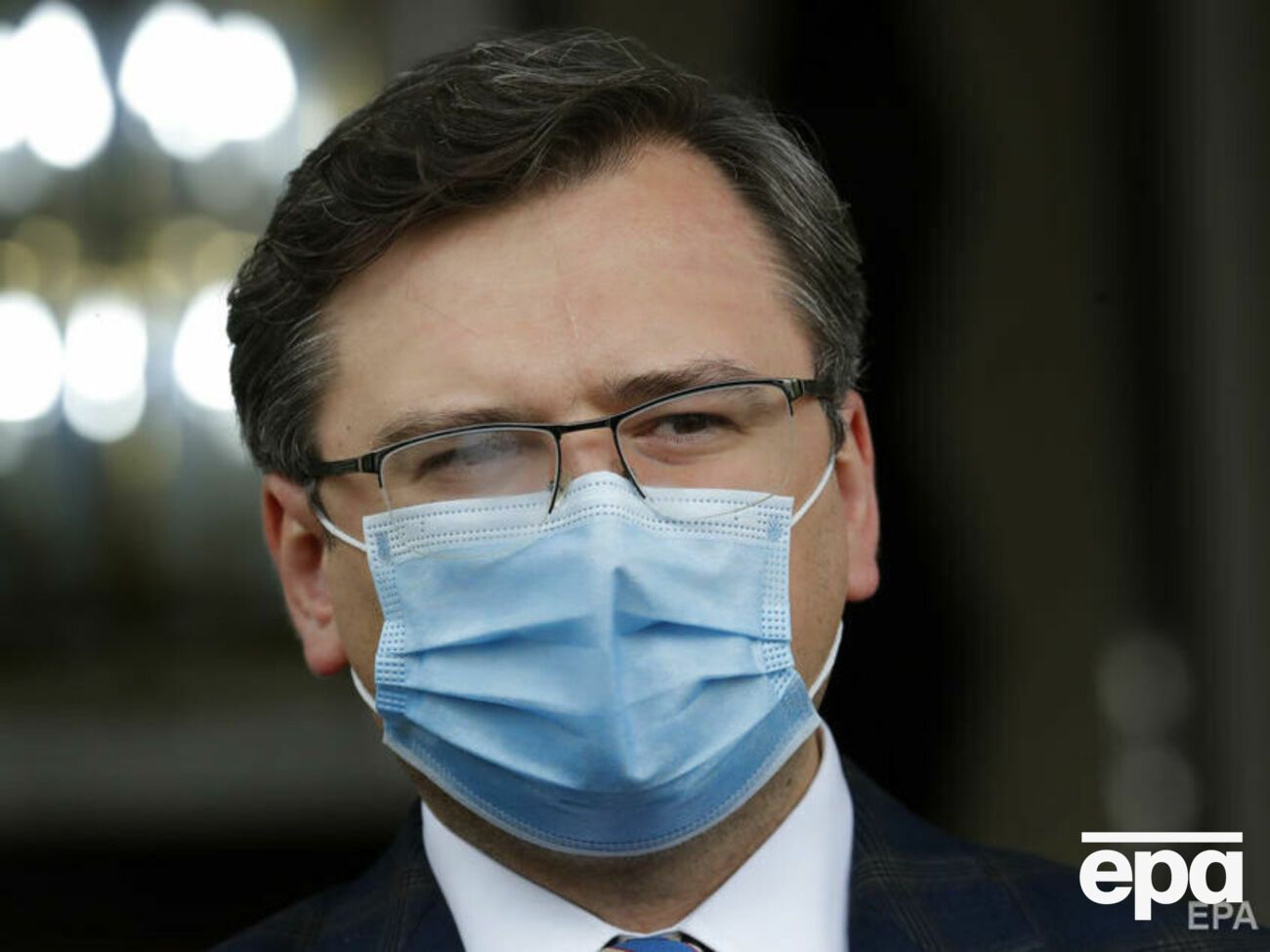 Украина не находится ни под какими санкциями или эмбарго по поставкам оружия, отметил Кулеба