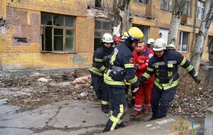 Мужчина оказался в здании, которое не эксплуатировалось