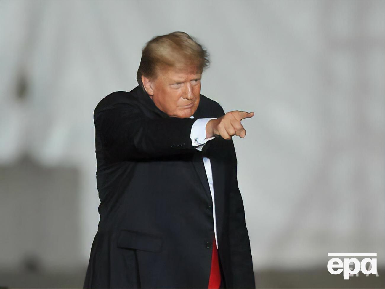 Трамп вважає, що принц Гаррі зіпсував стосунки з родичами під впливом дружини