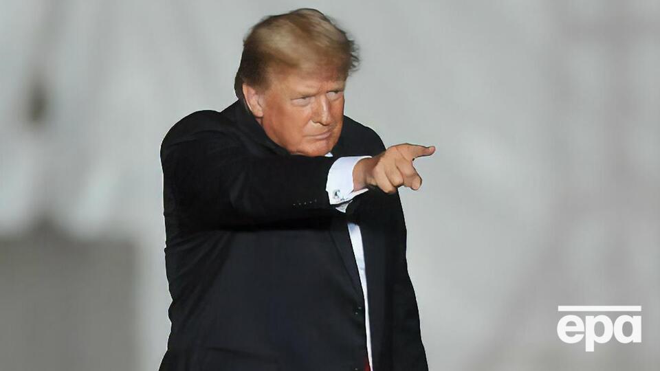 Трамп вважає, що принц Гаррі зіпсував стосунки з родичами під впливом дружини