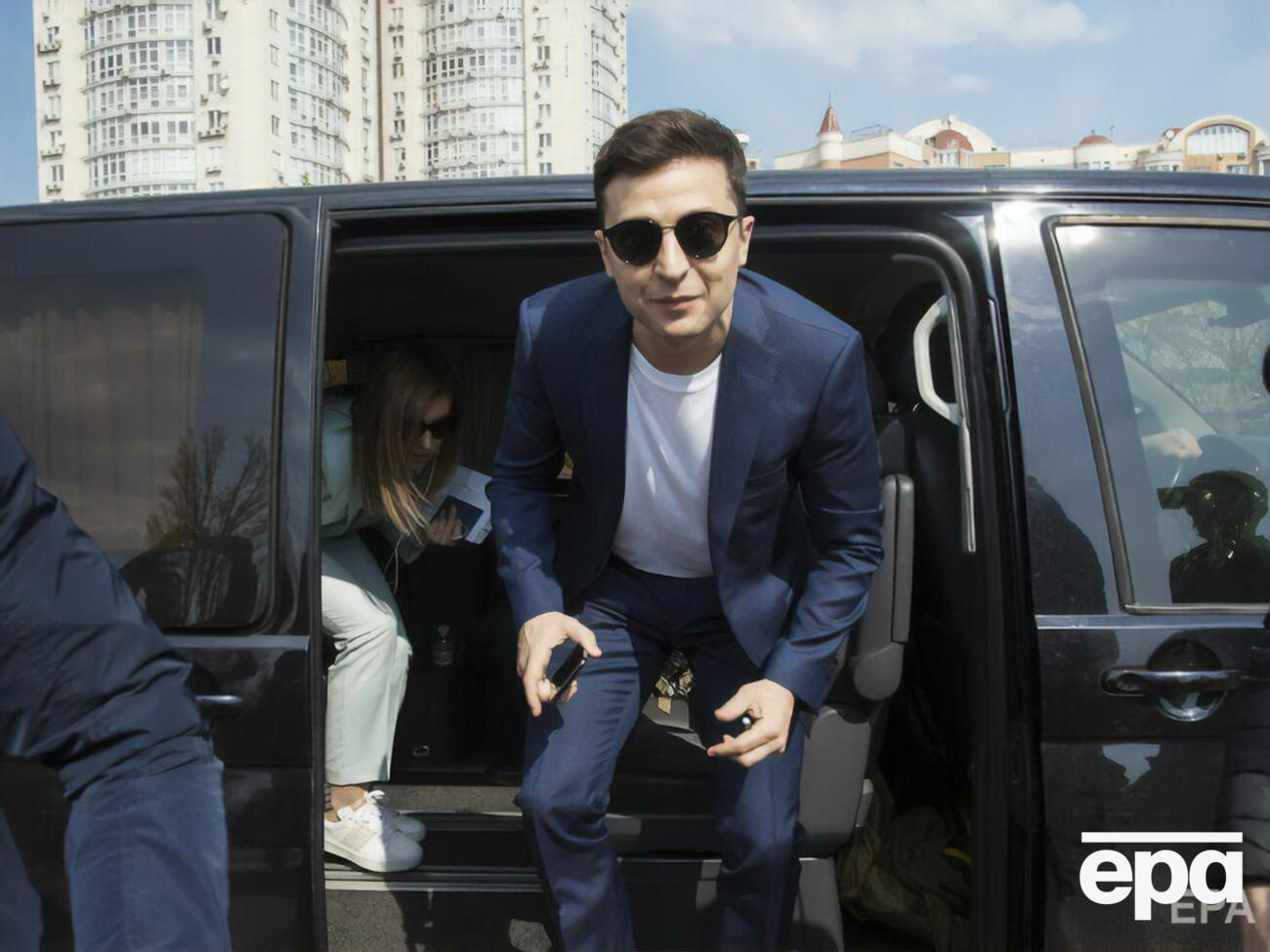 Зеленский: Цель амбициозная &ndash; еще 15 тыс. дорог