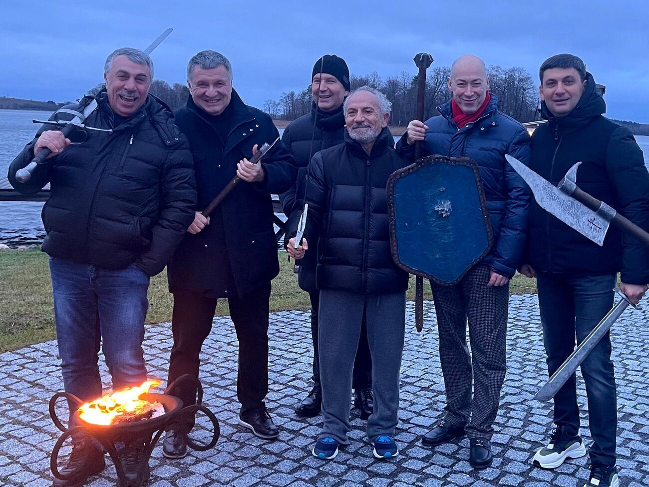 Гости дня рождения Шустера (третий справа): Комаровский, Аваков, Елизаров, Гордон и Гройсман