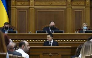 Зеленський сказав, що Україна "тільки на початку складного шляху" судової реформи