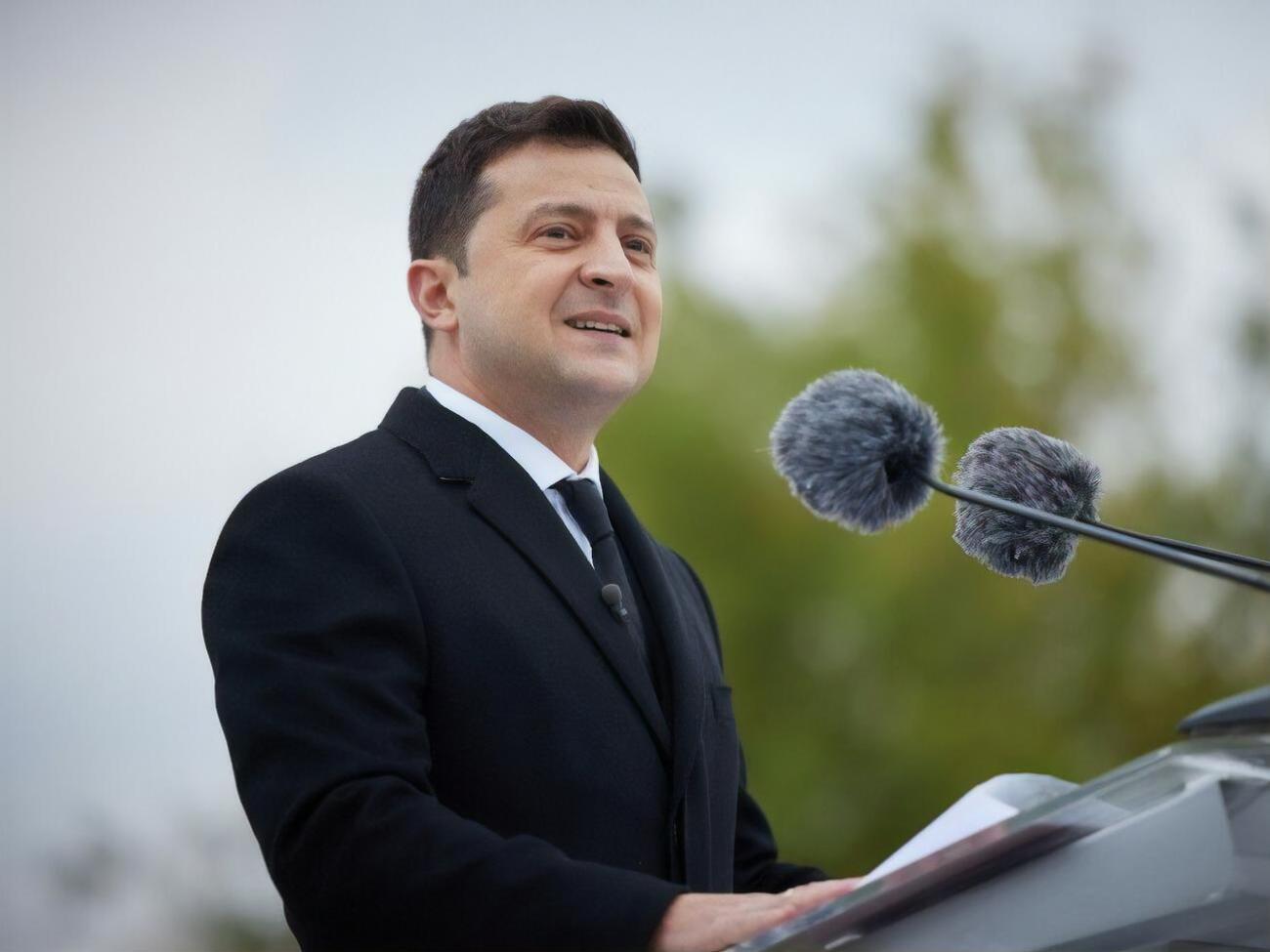 17,5% українців вважають, що Зеленський та його оточення хочуть переділити власність і самі стати олігархами