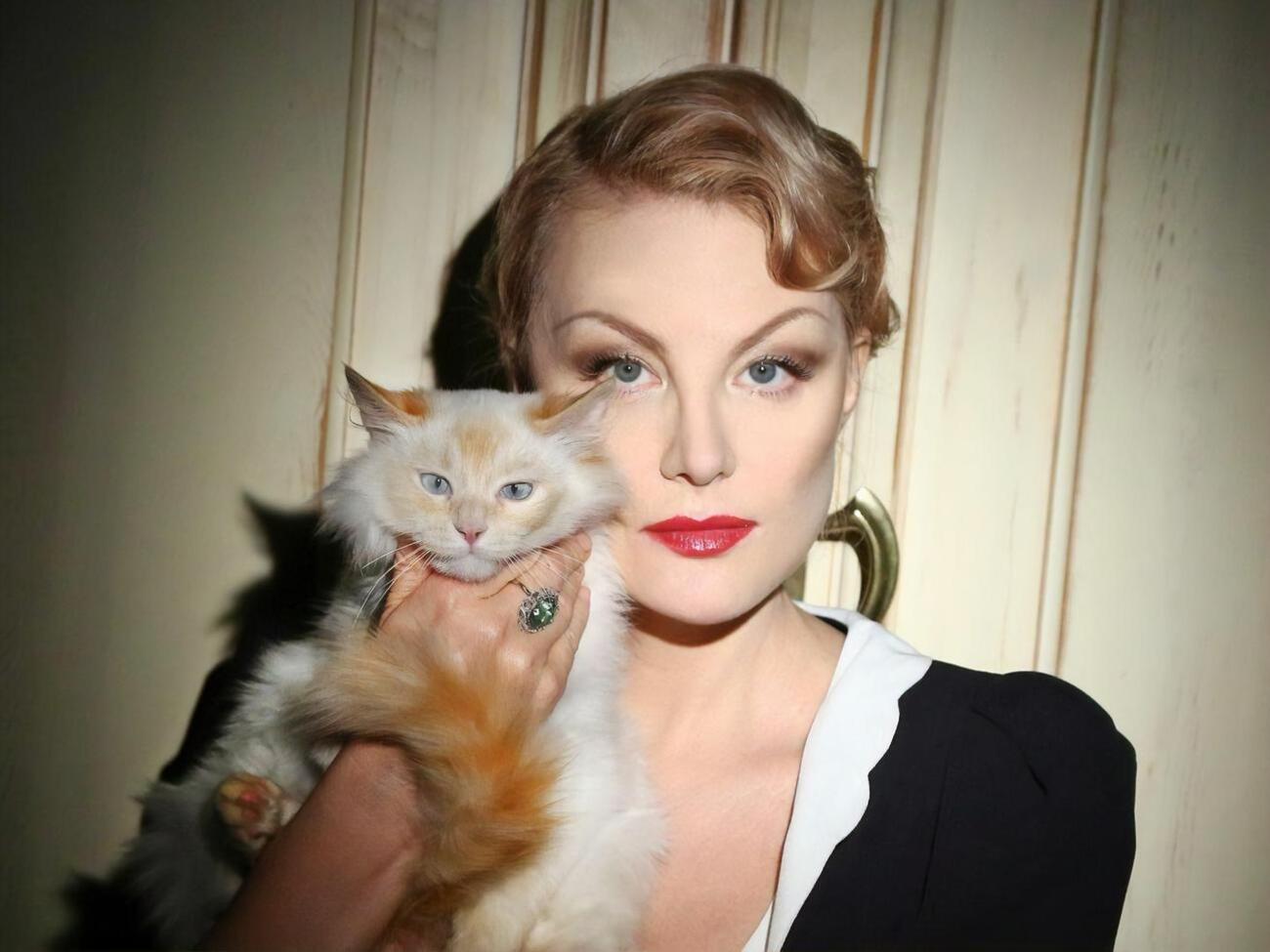 Литвинова показала&nbsp;свій новий портрет великим планом і без макіяжу