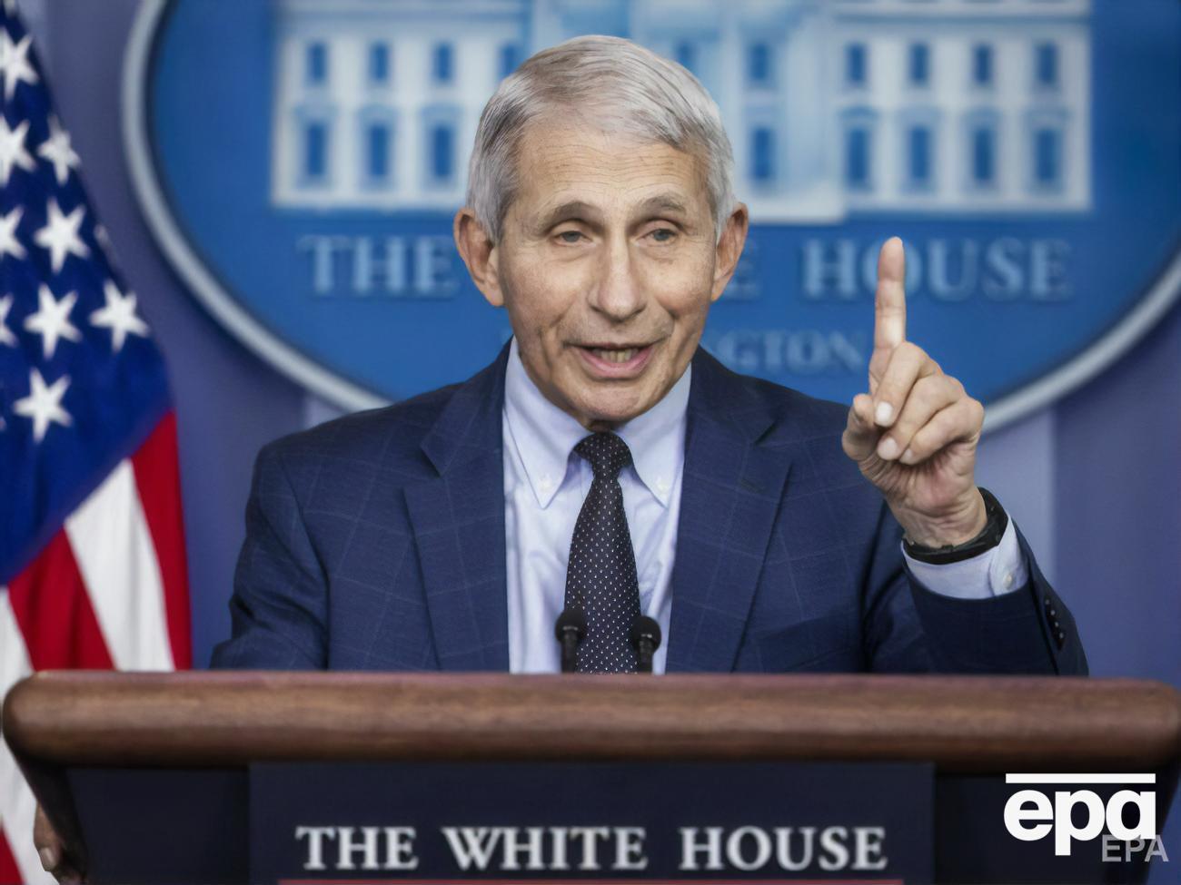 Фаучи призвал полностью иммунизированных&nbsp;от COVID-19 граждан&nbsp;США получить бустерные дозы вакцины