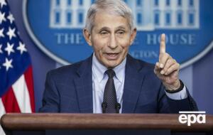 Фаучи призвал полностью иммунизированных от COVID-19 граждан США получить бустерные дозы вакцины