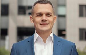 11 жовтня Кабмін України перепризначив Кучера головою Державної регуляторної служби