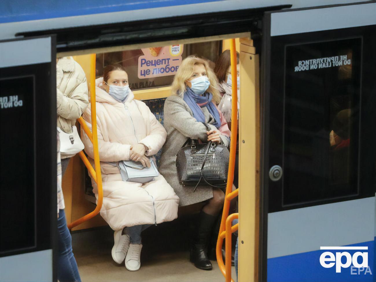 Нинішня хвиля коронавірусу в Україні йде на спад