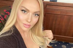 Полякова: У моего родного отца был идеальный слух
