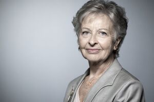 Вместо Джанни Букиккио комиссию возглавила Клер Бази-Малори