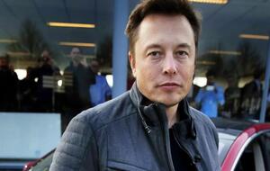 Илон Маск хочет зарабатывать деньги в социальных сетях