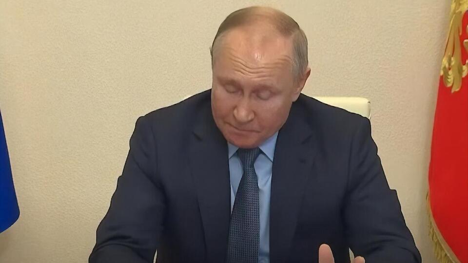Сокуров запропонував Путіну "відпустити всіх, хто більше не хоче жити" з Росією