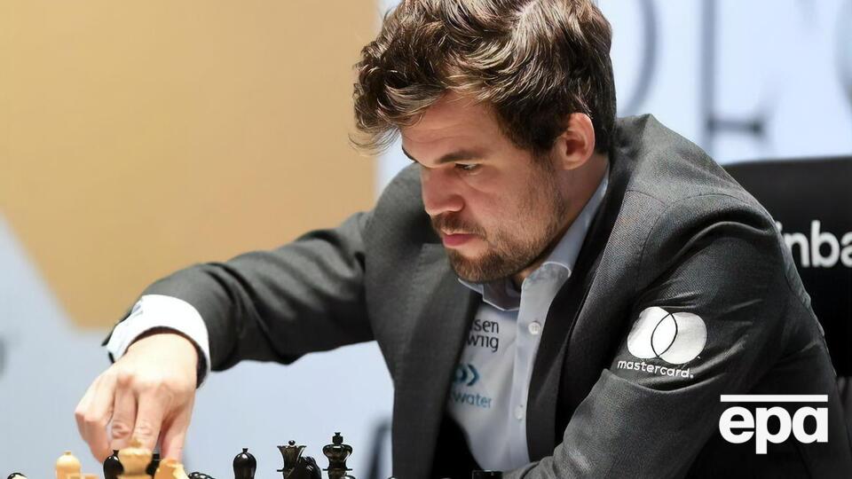 Вирішальну партію Карлсен виграв чорними фігурами