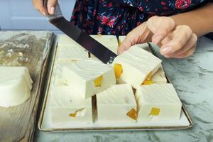 Рецепт этого необычного десерта с фруктами предложила украинский кулинар Елизавета Глинская