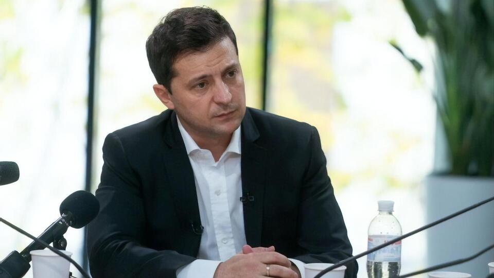 Зеленський заявив, що з варіантами припинення війни він би "не жартував"