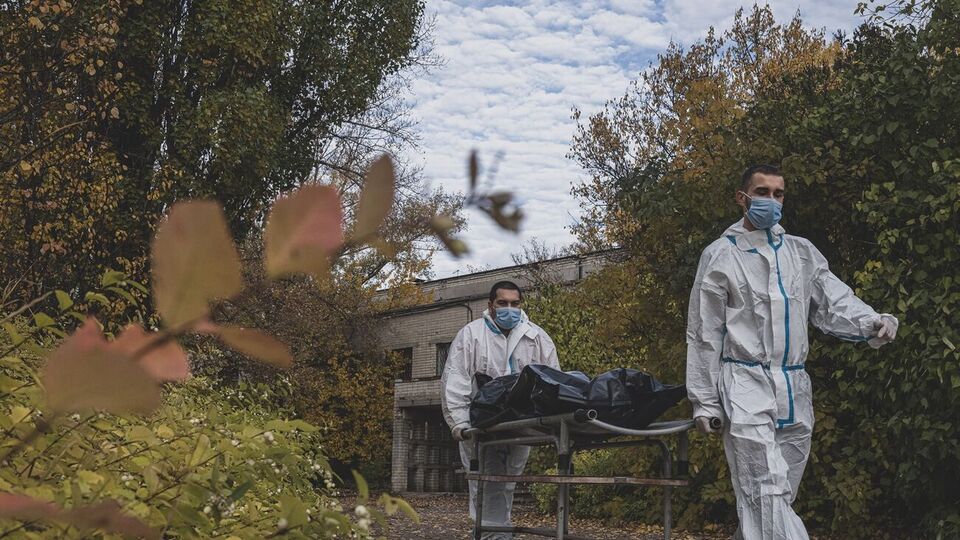 В Україні від COVID-19 померло вже понад 90 тис. людей