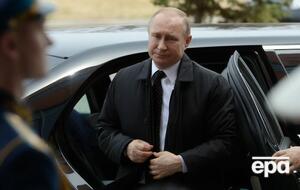 В официальной биографии Путина о частном извозе упоминаний нет