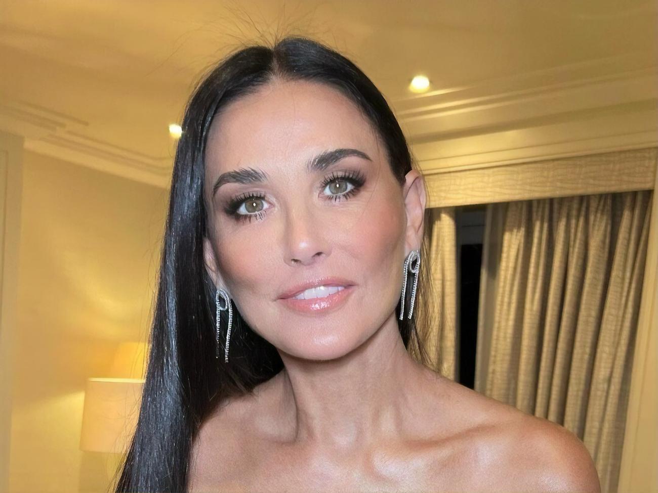 Деми Мур: Ранним утром горячая ванна и медитация