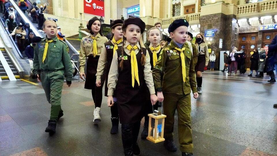 Вифлеємський вогонь миру привезли в Київ з Австрії