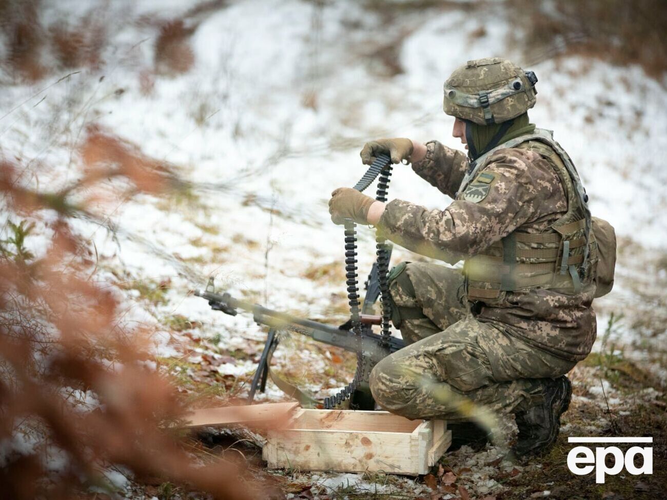 Украинские военные открывали ответный огонь и заставили боевиков прекратить обстрелы