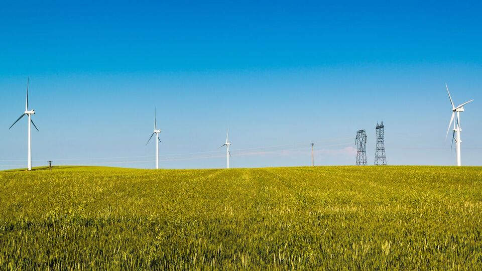 У REDD порівняли прибутковість цінних паперів українських компаній, зокрема ДТЕК ВДЕ, до та після блокування платежів