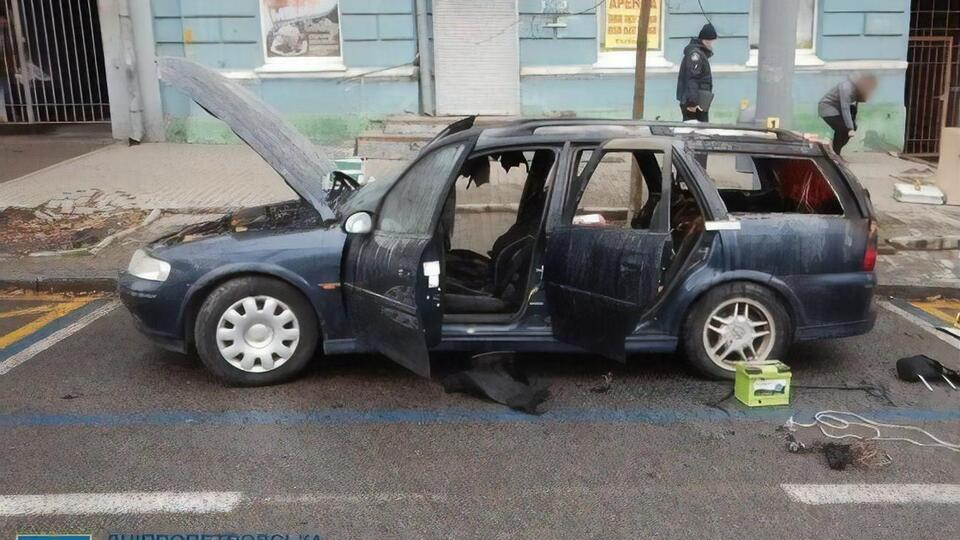 У багажнику машини був автомат і пристрій для дистанційної стрільби, автомобіль спалахнув після спрацьовування системи самознищення