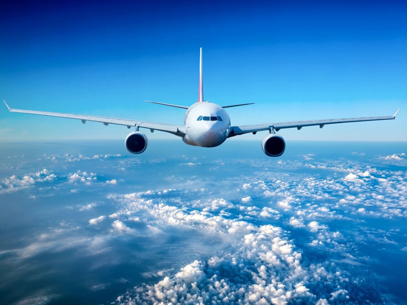 Нештатная ситуация произошла в небе в 50 км от берега