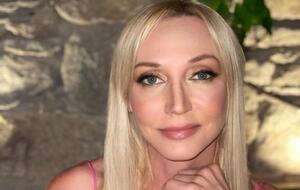 Орбакайте: Поспішаю поділитись із вами бекстейджем зі знімання до виходу нового випуску журналу Hello!