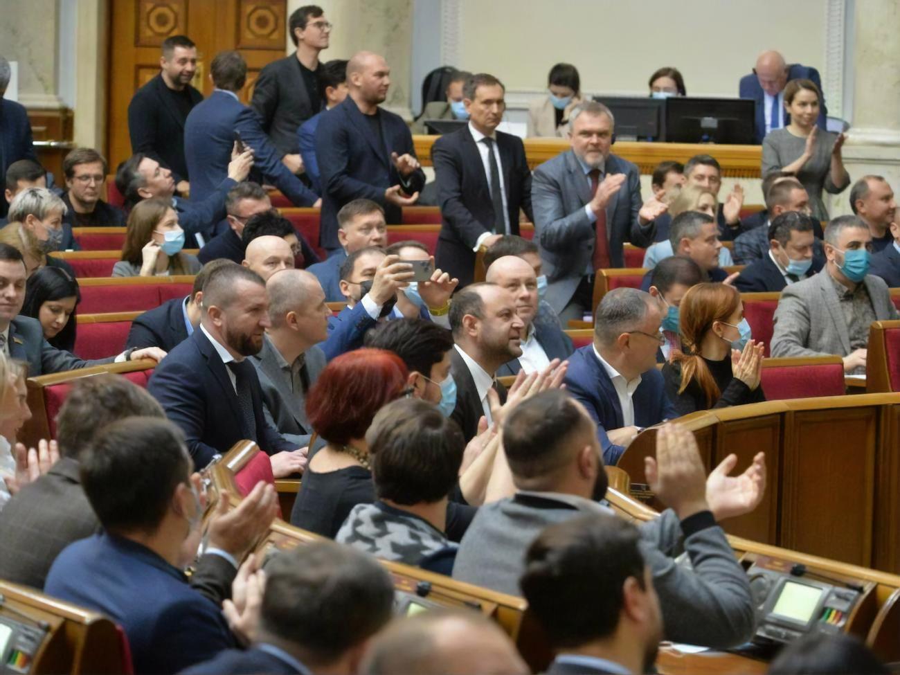 За законопроект проголосовали 285 нардепов