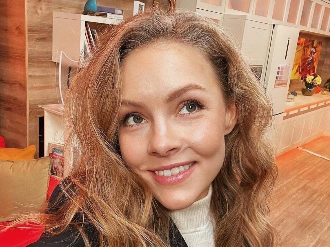 Шоптенко: Змінила спортивний костюм на смокінг. І як тепер обрати фото?