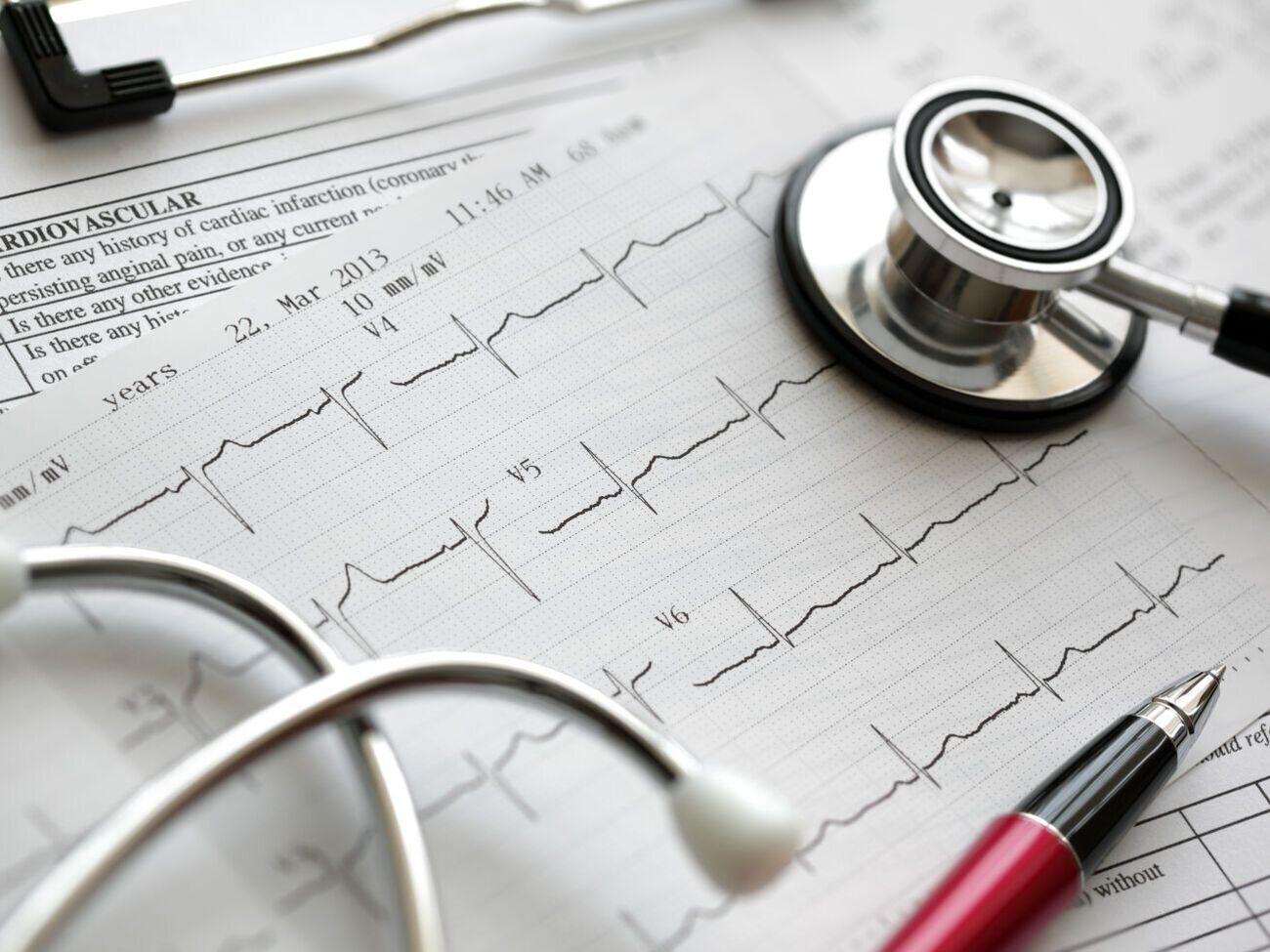 Эксперты обсудили инвестиции в новые технологии и их влияние на рабочие места