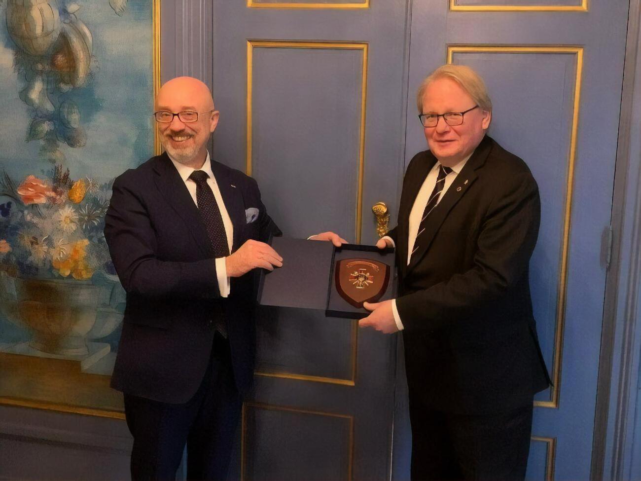 Олексій Резніков зустрівся з Петером Гульквістом під час свого візиту до Стокгольма