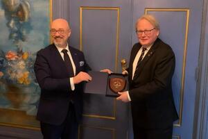 Олексій Резніков зустрівся з Петером Гульквістом під час свого візиту до Стокгольма