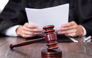 Чаще всего в суде рассматриваются дела, касающиеся подделки документов, отметили эксперты