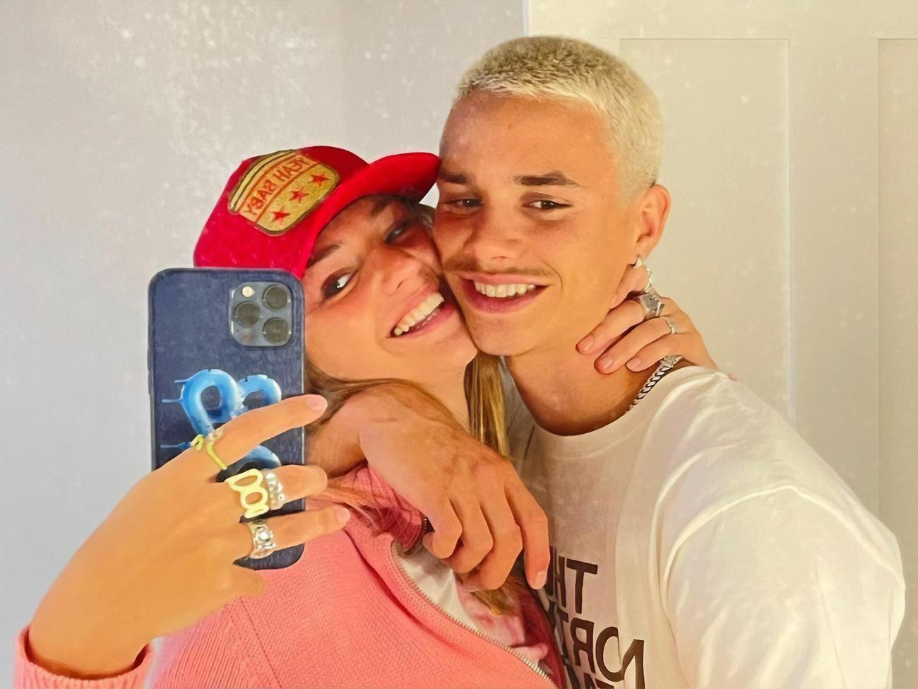 Ромео Бекхэм и Мия Реган встречаются с начала 2019 года