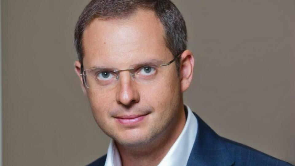 Ростислав Шурма: На фінальній стадії проєкти "Економічний паспорт українця" та "Українська мрія", програма доступних кредитів для покупки житла, електромобілів, оплати навчання