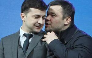 2019 год. Будущий президент Украины Владимир Зеленский и будущий глава его офиса Андрей Богдан во время избирательной кампании