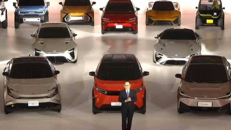 Toyota планує до 2030 року повністю перейти на випуск електромобілів