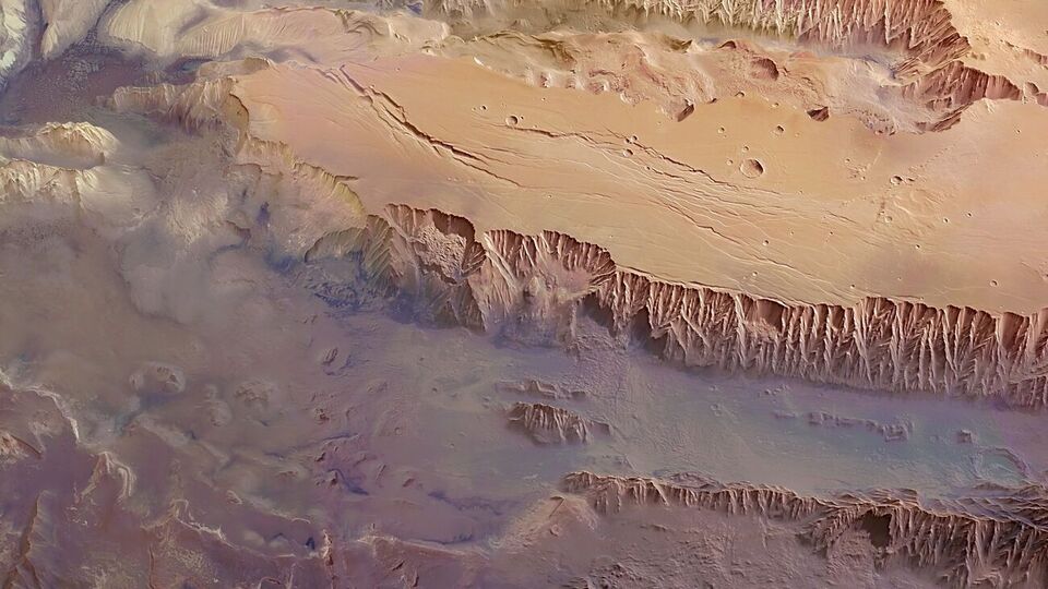 На Марсі виявили місце, схоже на земні райони вічної мерзлоти