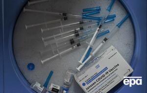 Причиной рекомендации стал риск редких случаев свертывания крови после Johnson & Johnson