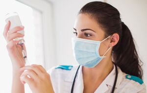 Кабмин продлил адаптивный карантин в Украине до 31 марта 2022 года