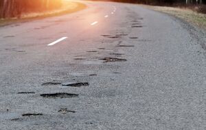 Крупнейшие подрядчики "Большого строительства" за неполные два года получили из бюджета на ремонт дорог 116 млрд грн