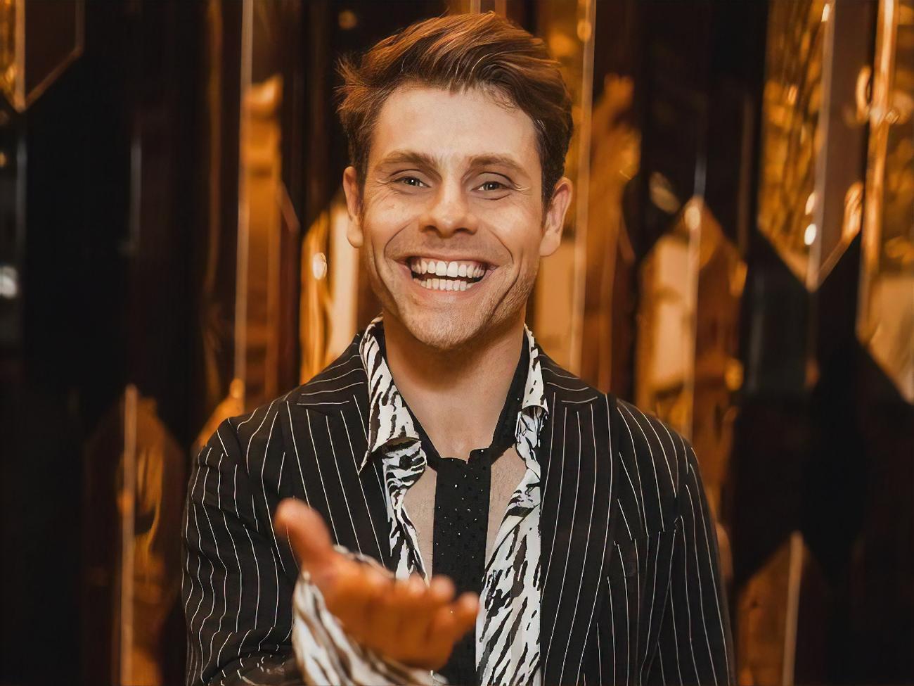 Логай дебютував у кіно 2016 року